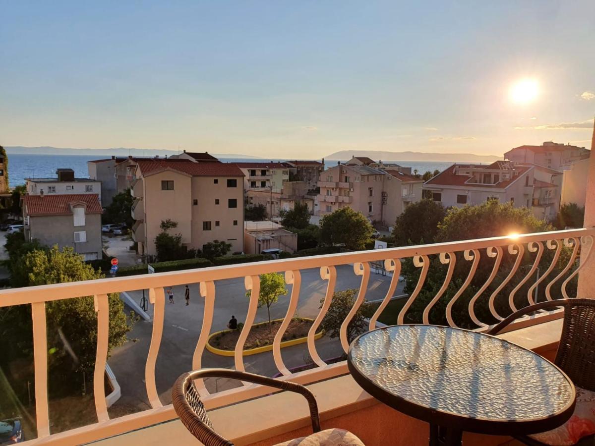 Villa Rossa Tučepi Buitenkant foto