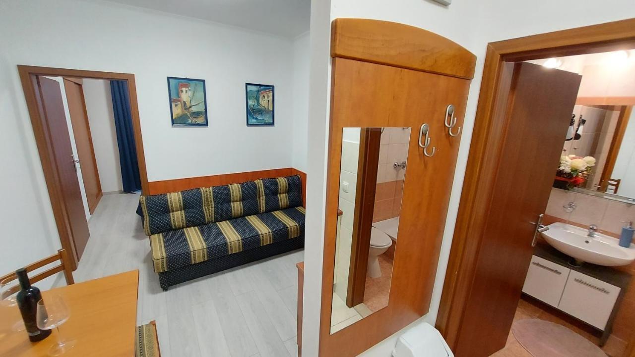 Villa Rossa Tučepi Buitenkant foto