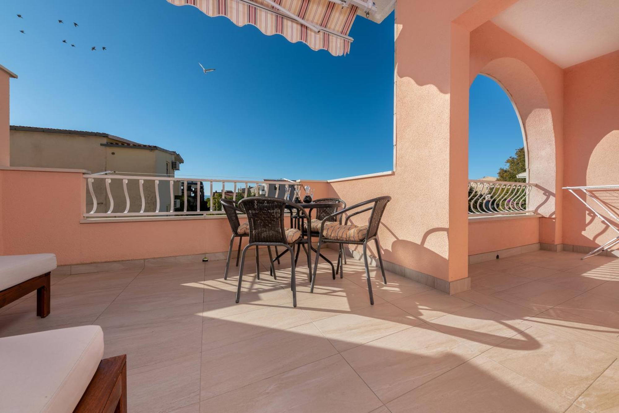 Villa Rossa Tučepi Buitenkant foto