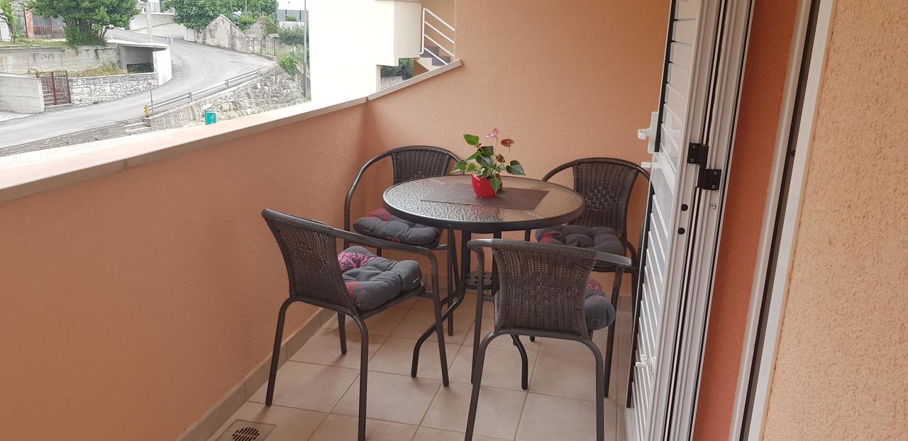 Villa Rossa Tučepi Buitenkant foto